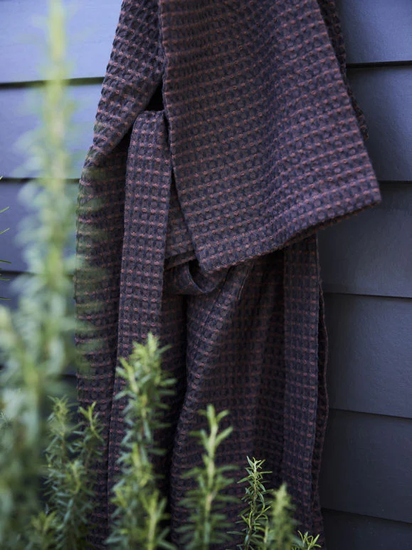 Aalto Womens Robe | Midnight/Mahogany - Image 3