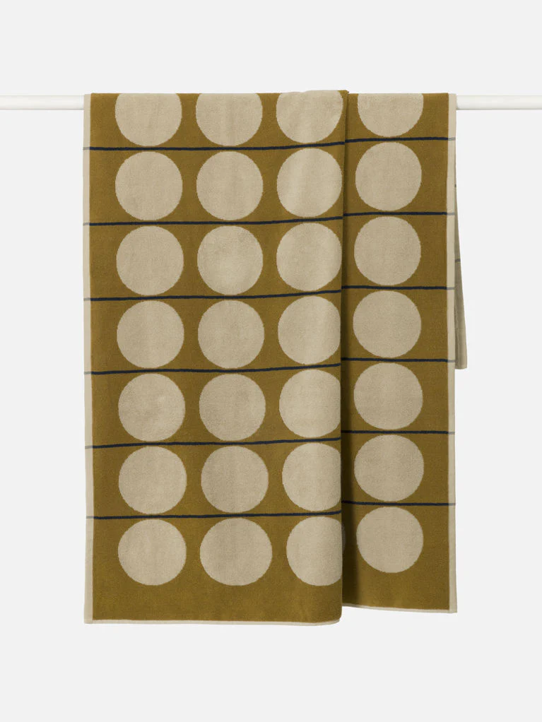 Abacus Beach Towel | Oyster Kumara