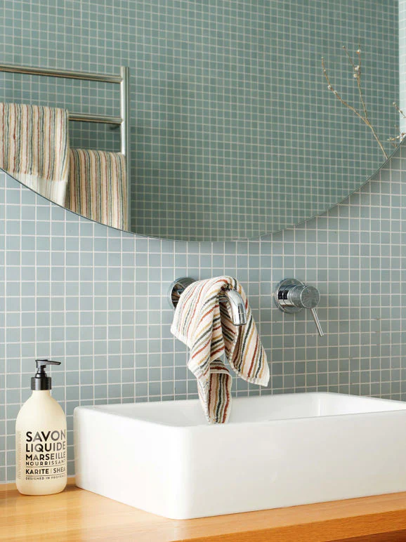 Alice Cotton Hand Towel | Moss/Multi - Image 4