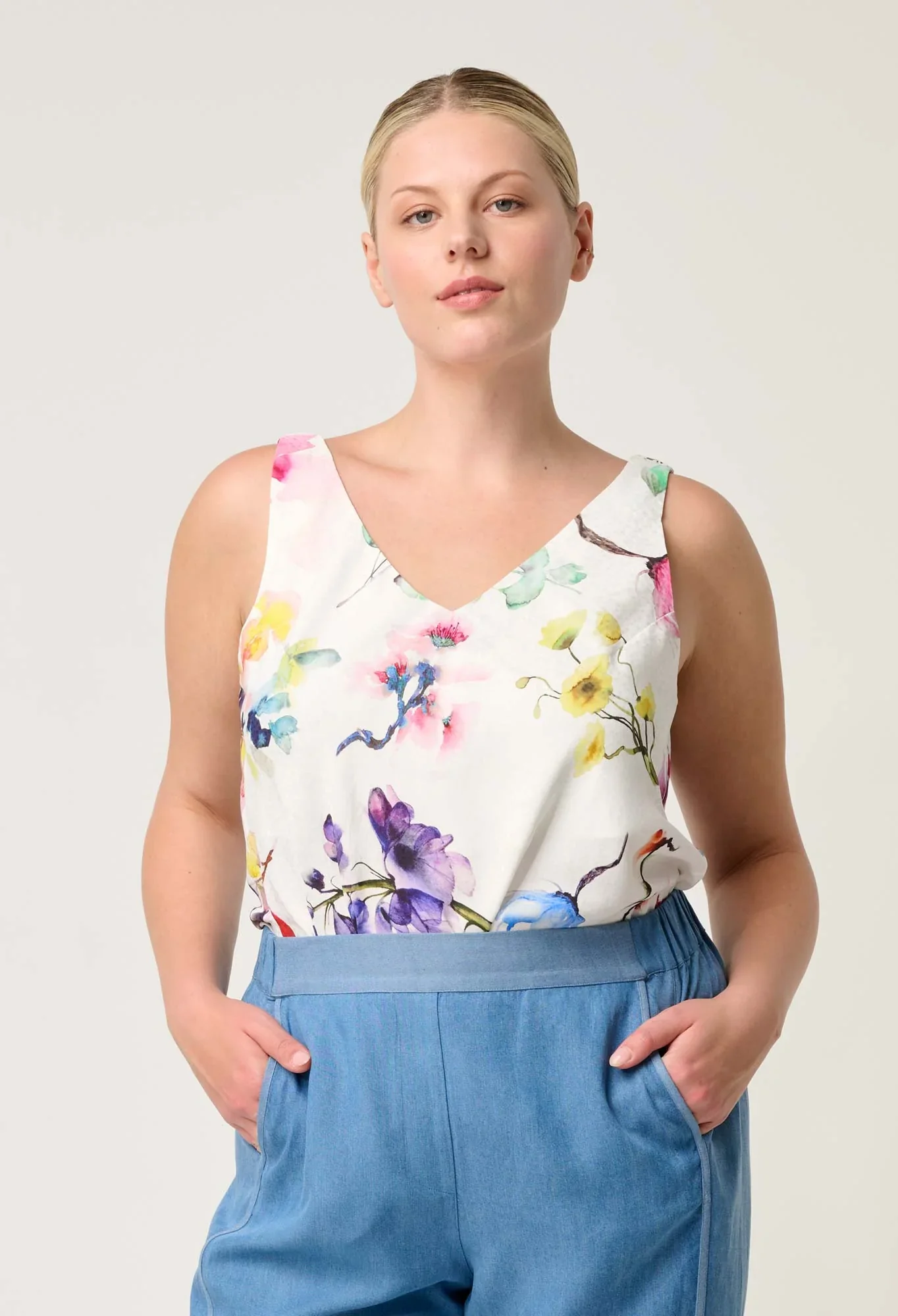 Delray Reversible Cupro Cami in Plume Blossom - Image 3