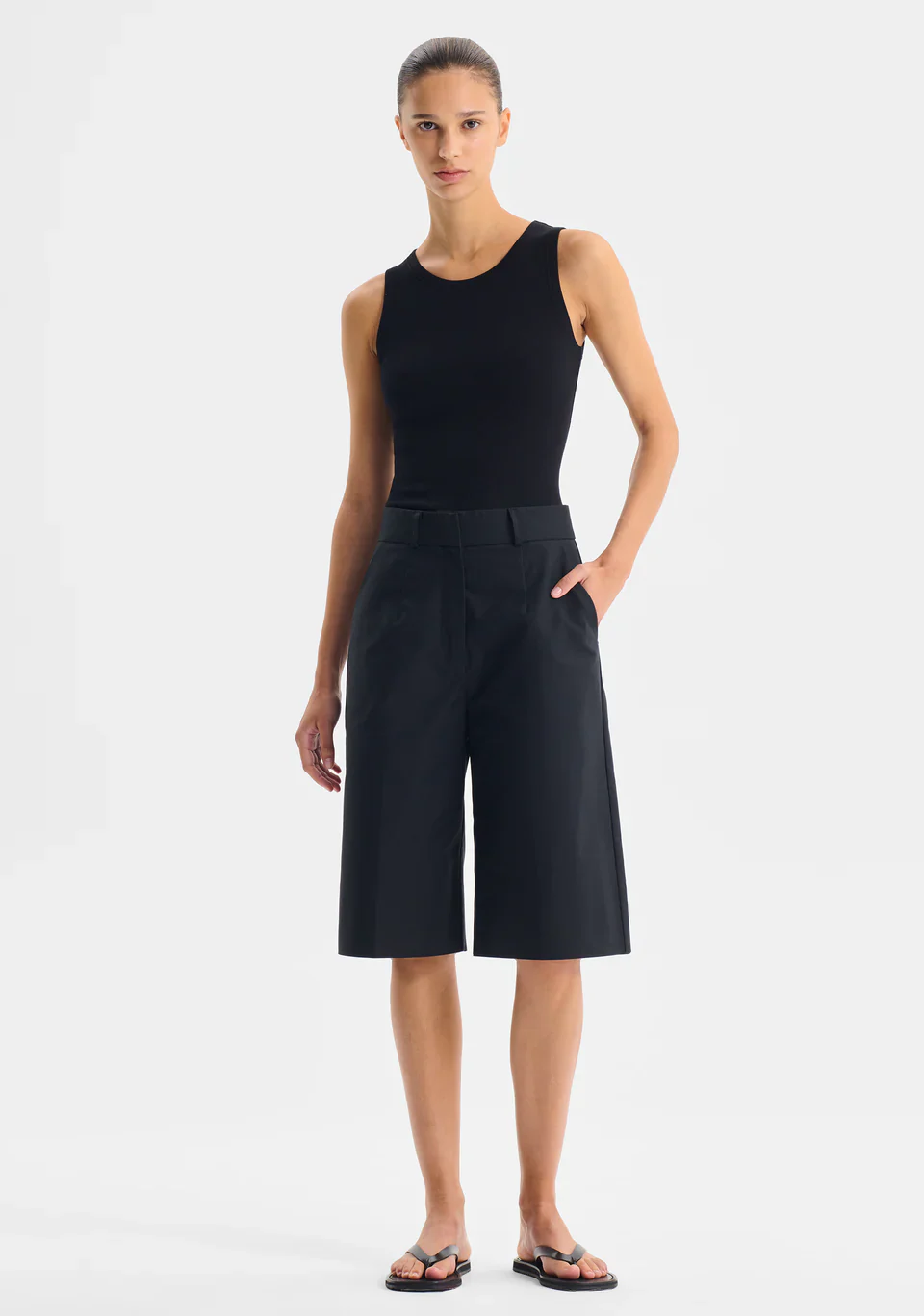 Elliott Bermuda Short | Black
