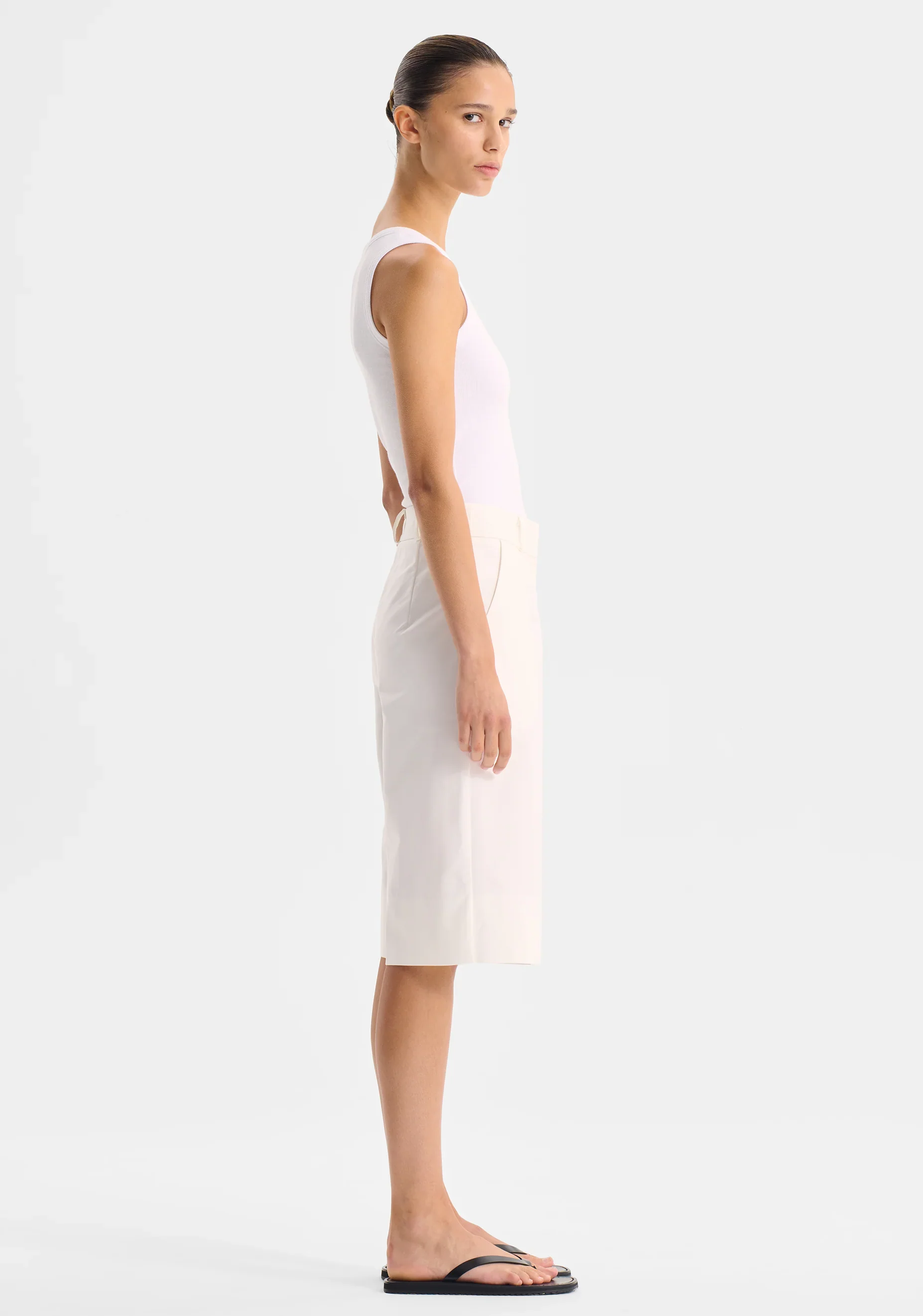 Elliott Bermuda Short | White - Image 3