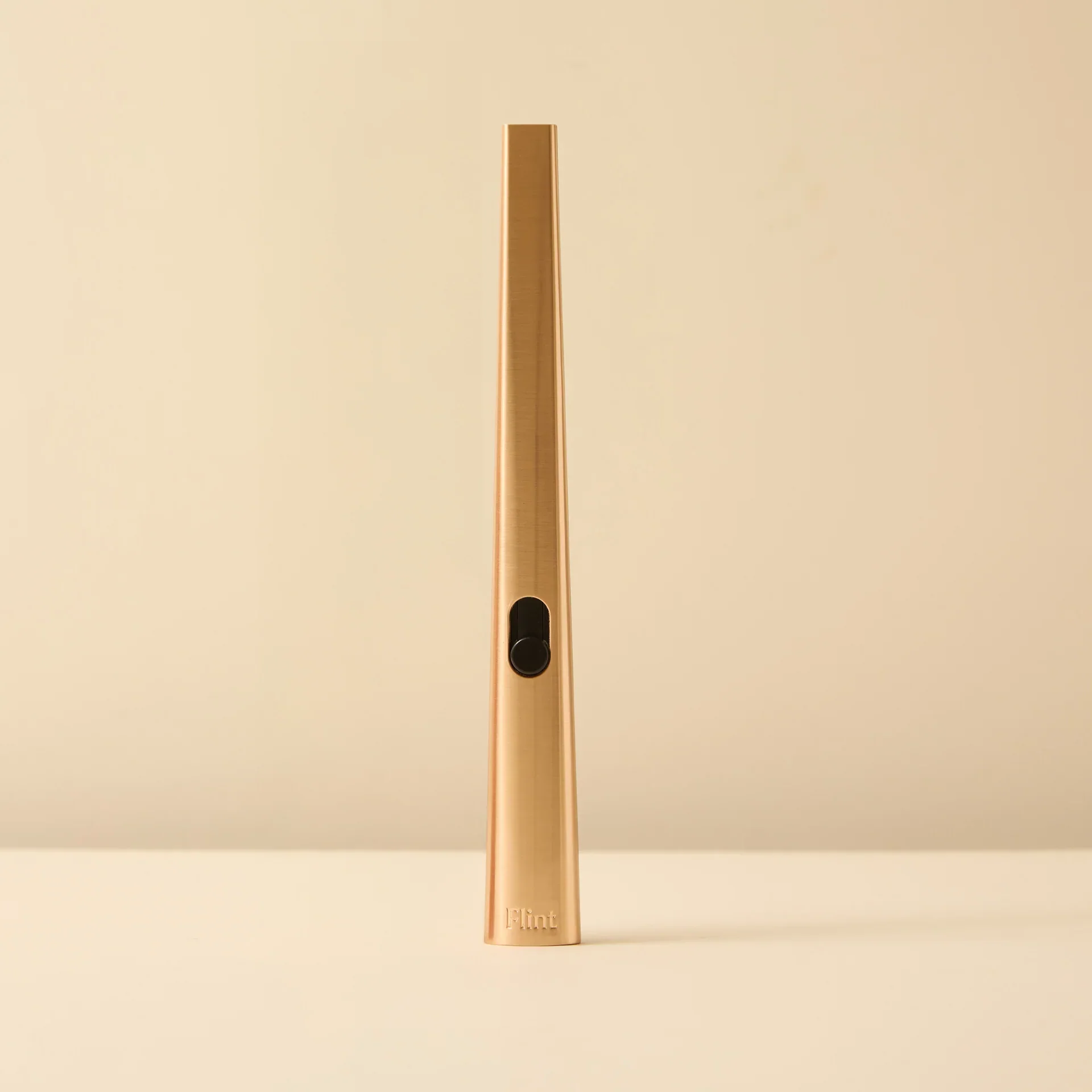 Flint Rechargeable Lighter | Gold