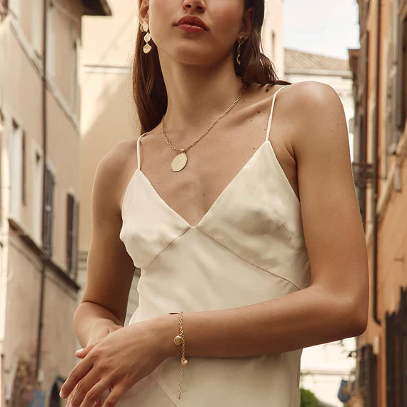 Gold Horizon Necklace - Image 4