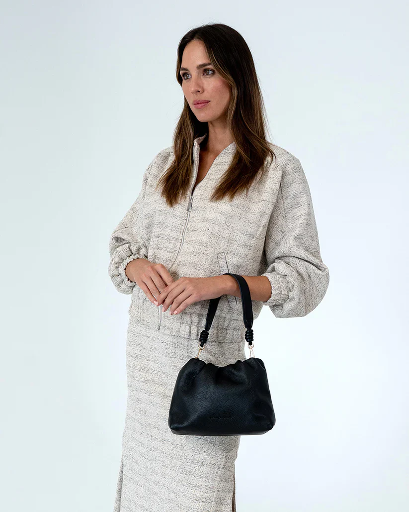 Martha | Black - Image 3