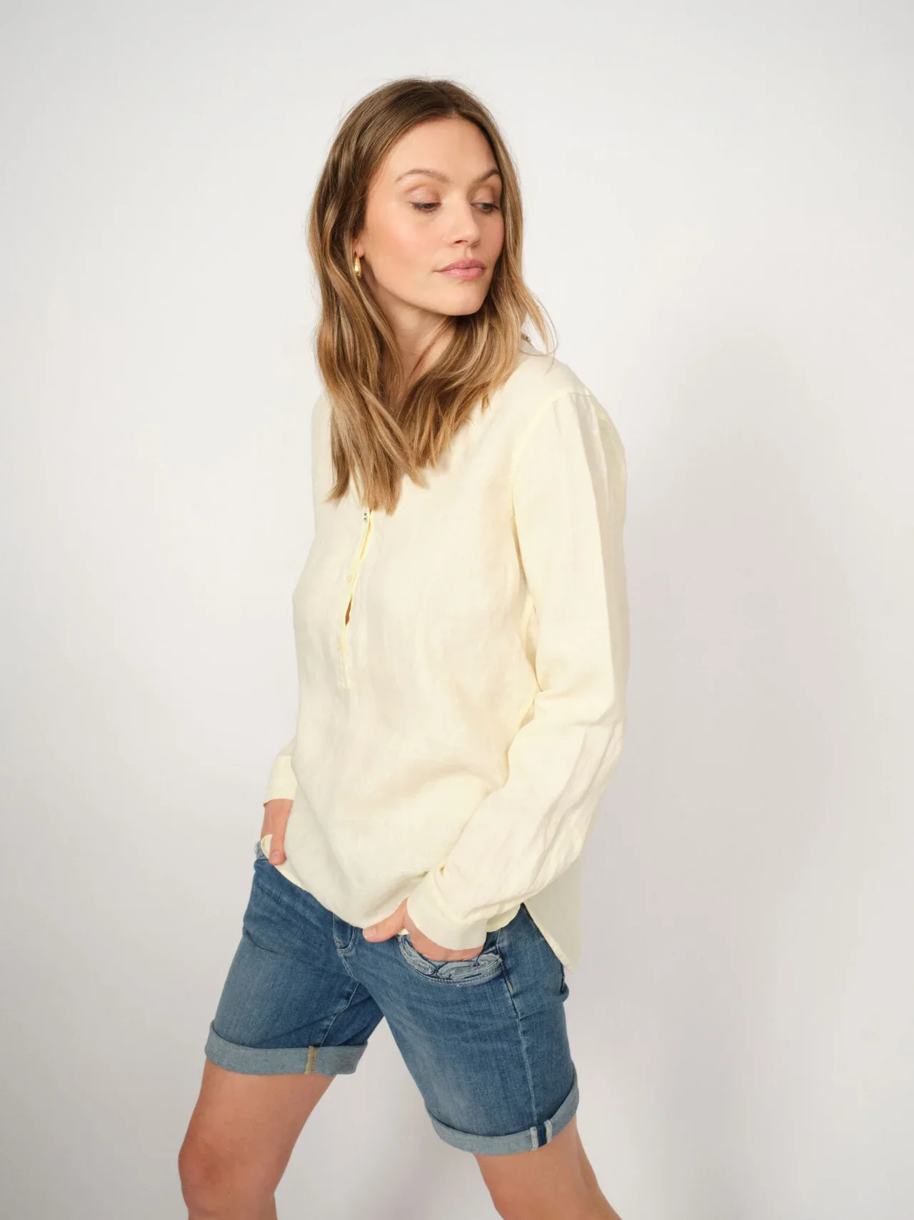 Naomi Grendel Shorts | Mid Blue - Image 2