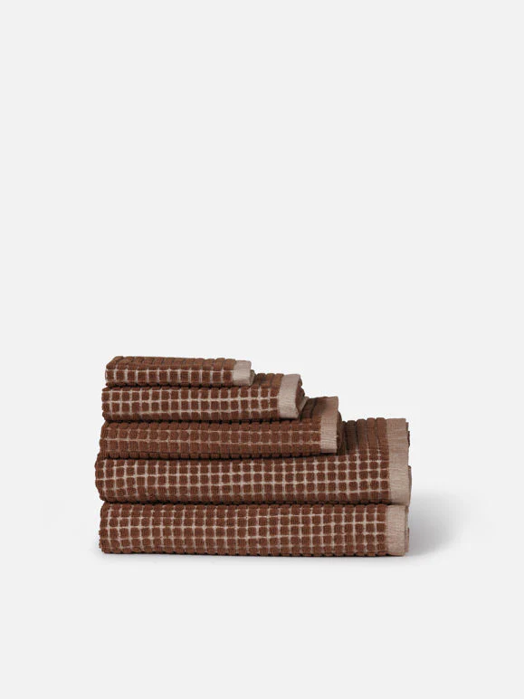 Nero Cotton Bath Towel | Paprika/Cream - Image 2