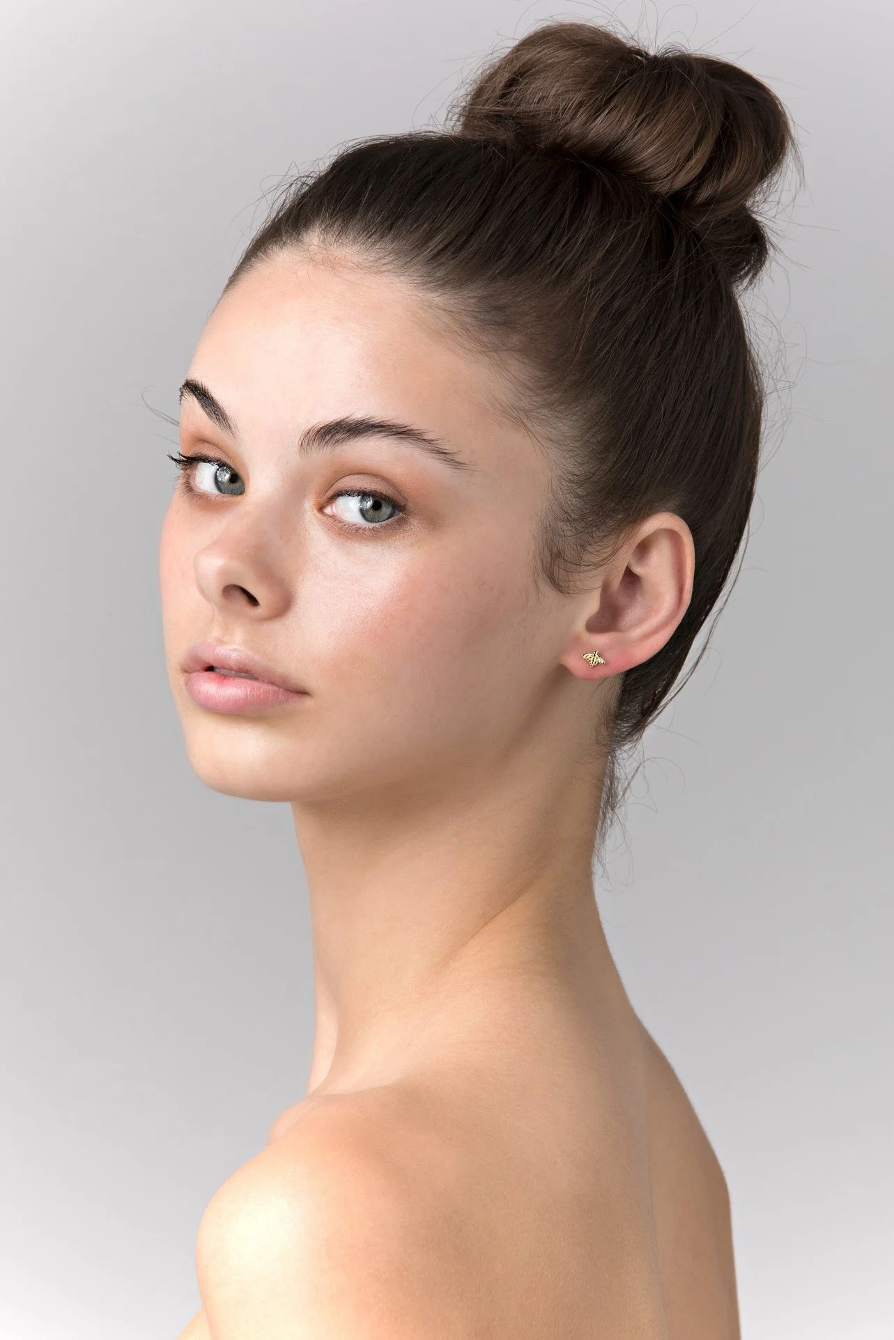 Petite Bee Earring - Image 4