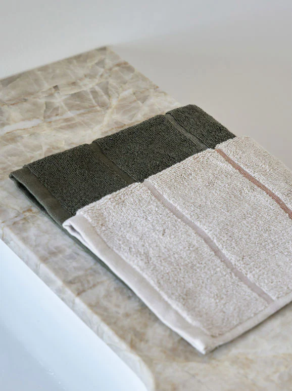 Pia Cotton Face Cloth | Oat/Multi