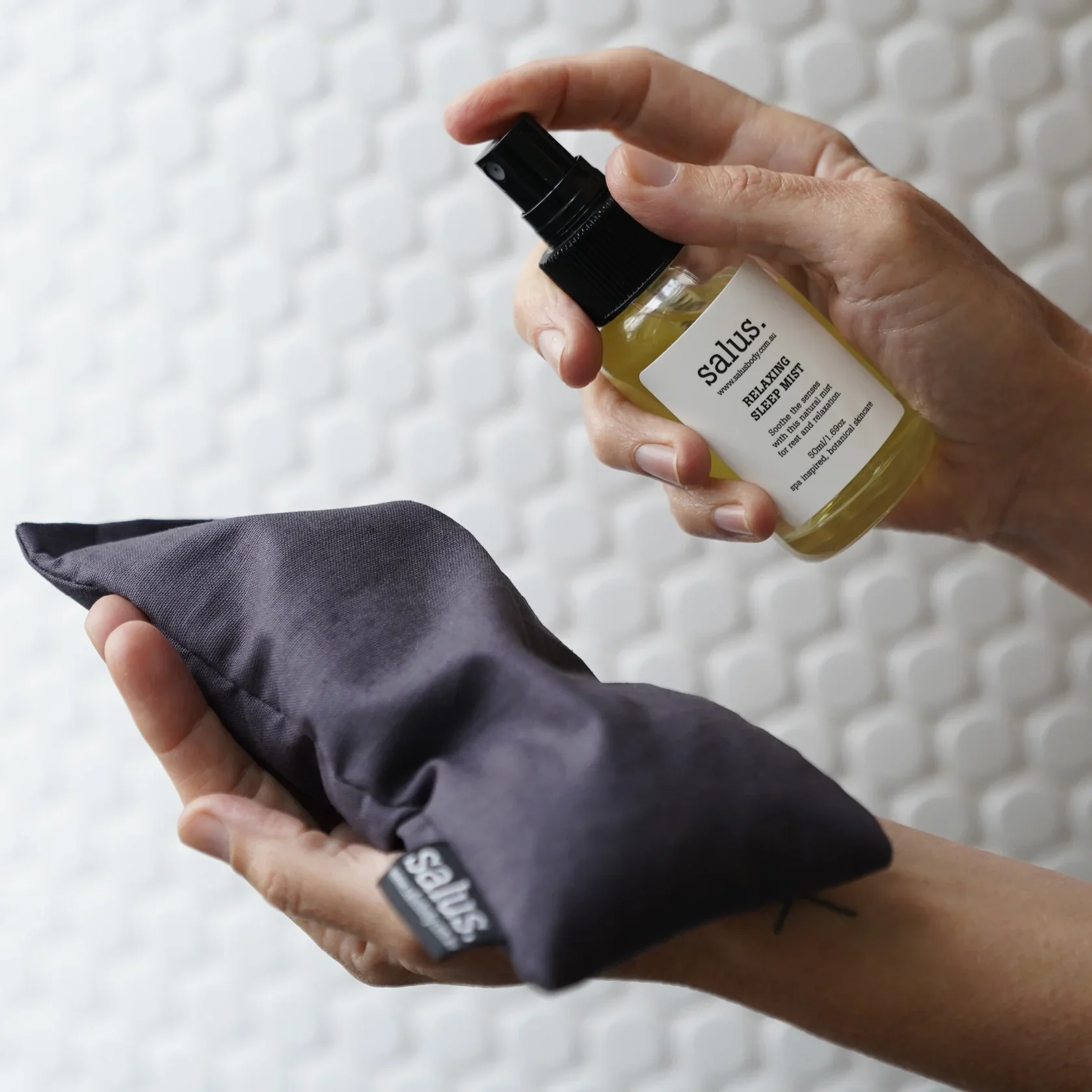 Relaxing Sleep Mist 50ml - Image 2