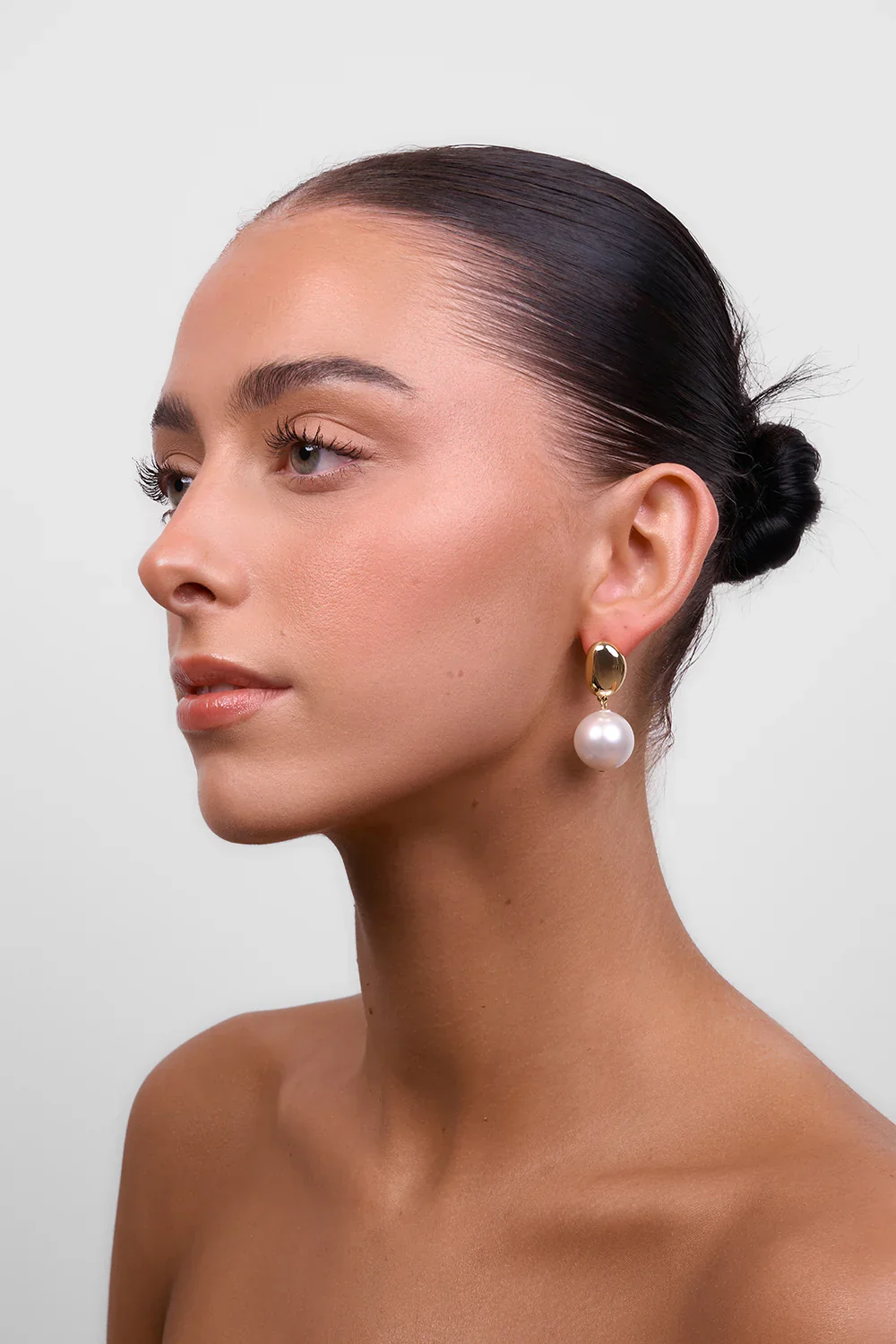 Selma Gold Pearl Earring