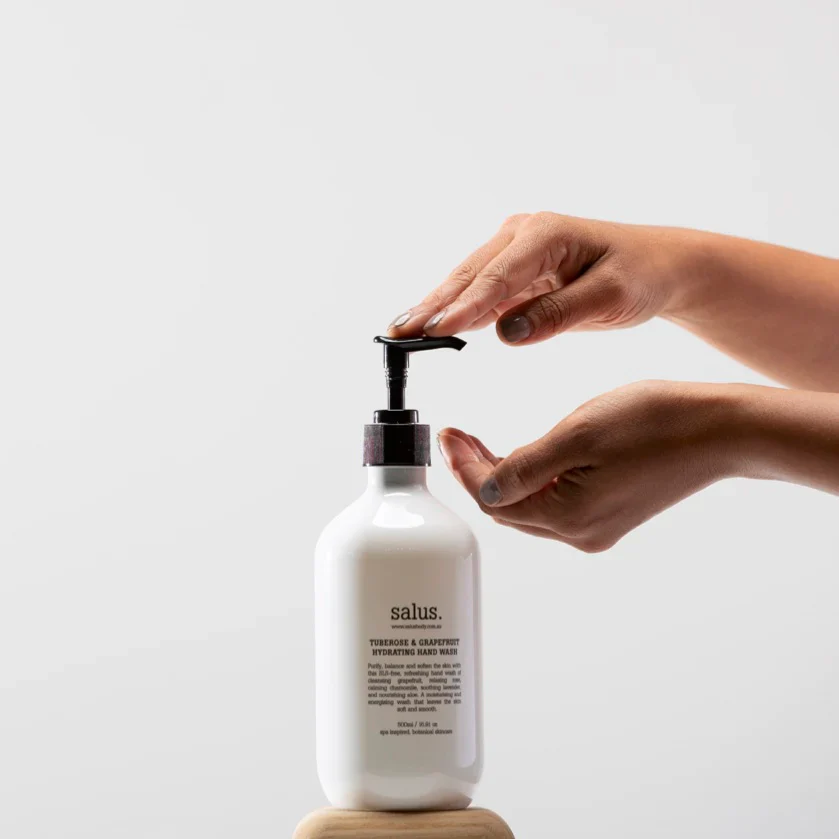 Tuberose and Grapefruit Hydrating Hand Wash - Image 2