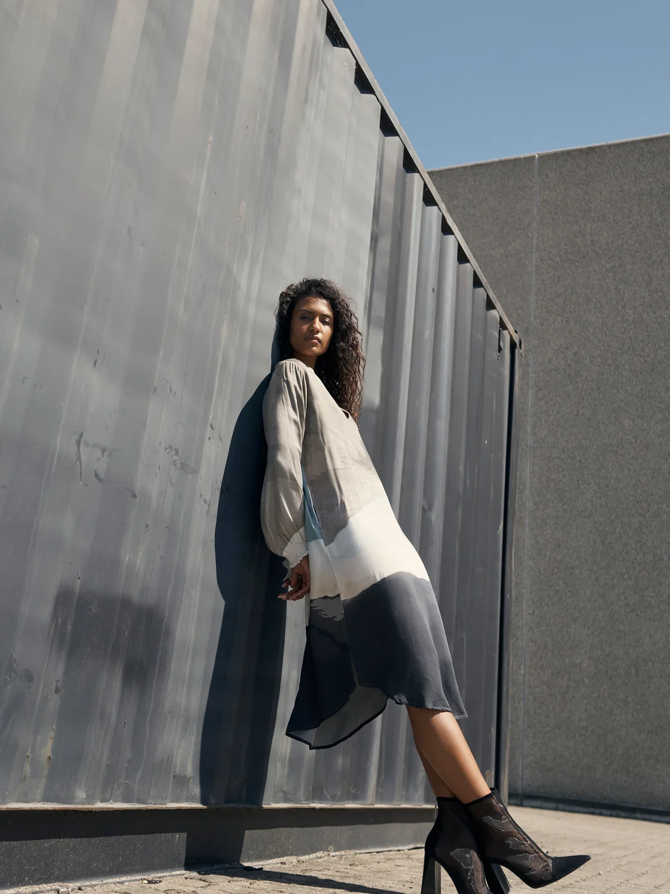 Yola Dress - Image 4